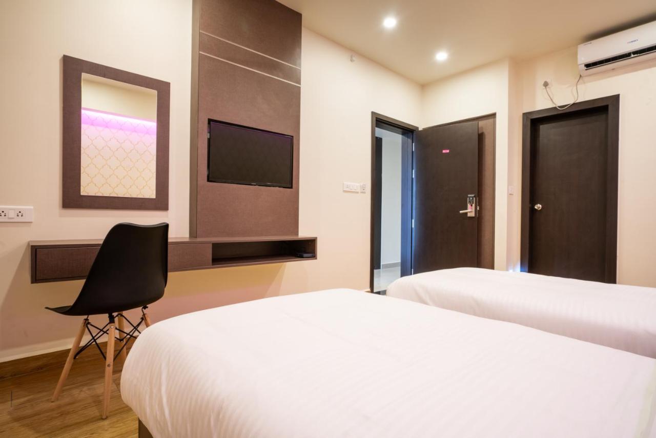 Lavender Infopark Kochi Hotel Eksteriør billede