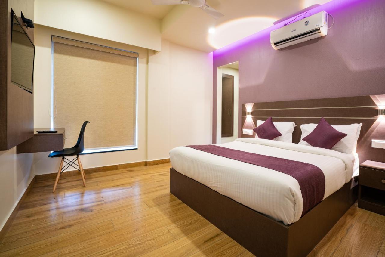 Lavender Infopark Kochi Hotel Eksteriør billede